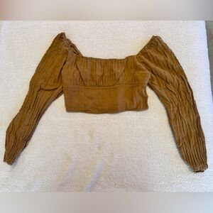 Cropped square neck top